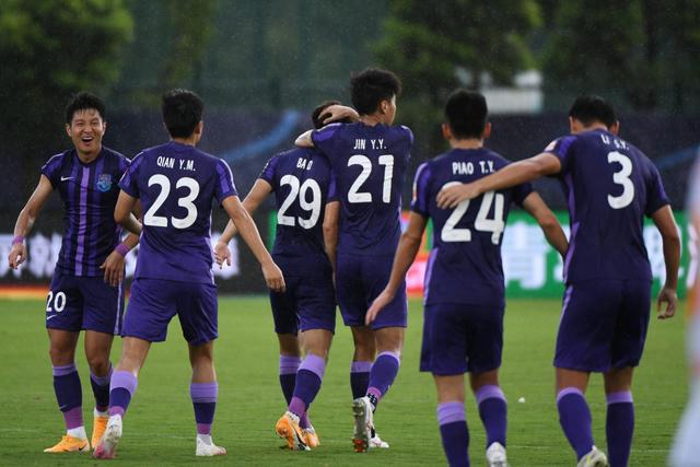 孙铭徽三双广厦胜北控 郭昊文15分同曦胜天津