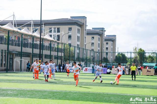 米勒压哨绝杀黄蜂险胜活塞 火箭大胜马刺27分